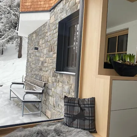 Haus Am Berg Apartment